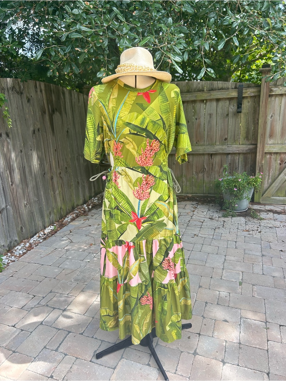 FARM Rio Green and Pink Tropical Leaf Maxi Dress